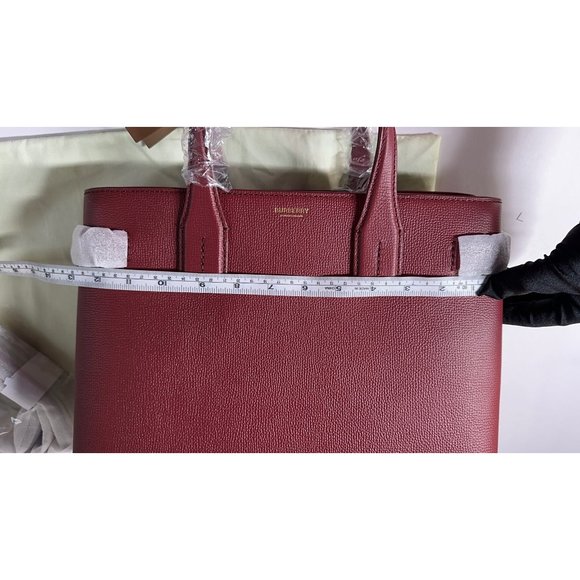Burberry Medium Banner House Check Leather Tote Shoulder Bag Crimson - Picture 16 of 16